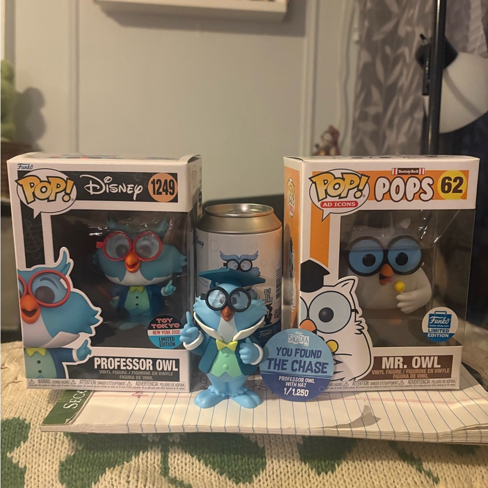 Tootsie pop owl set 3 pieces 2 exclusive standard  chase soda